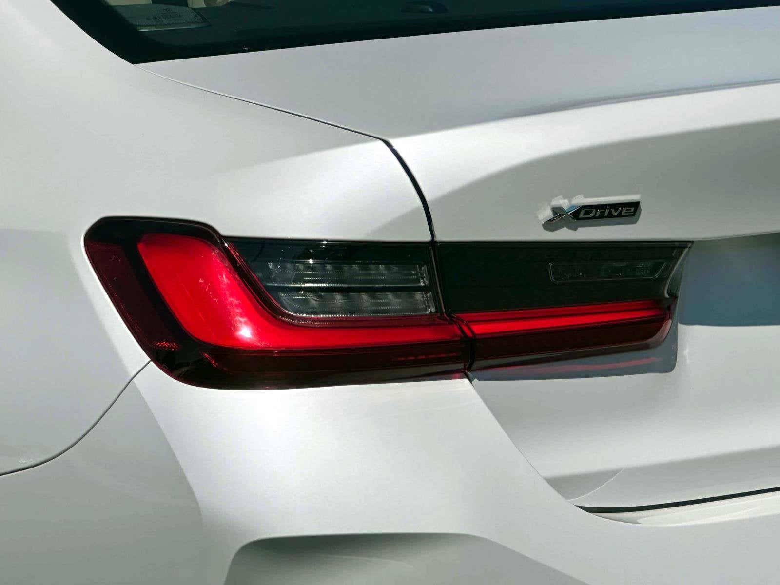 2023 BMW 3 Series 330i xDrive