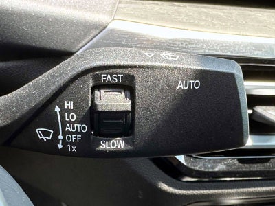 2024 BMW 3 Series 330i xDrive