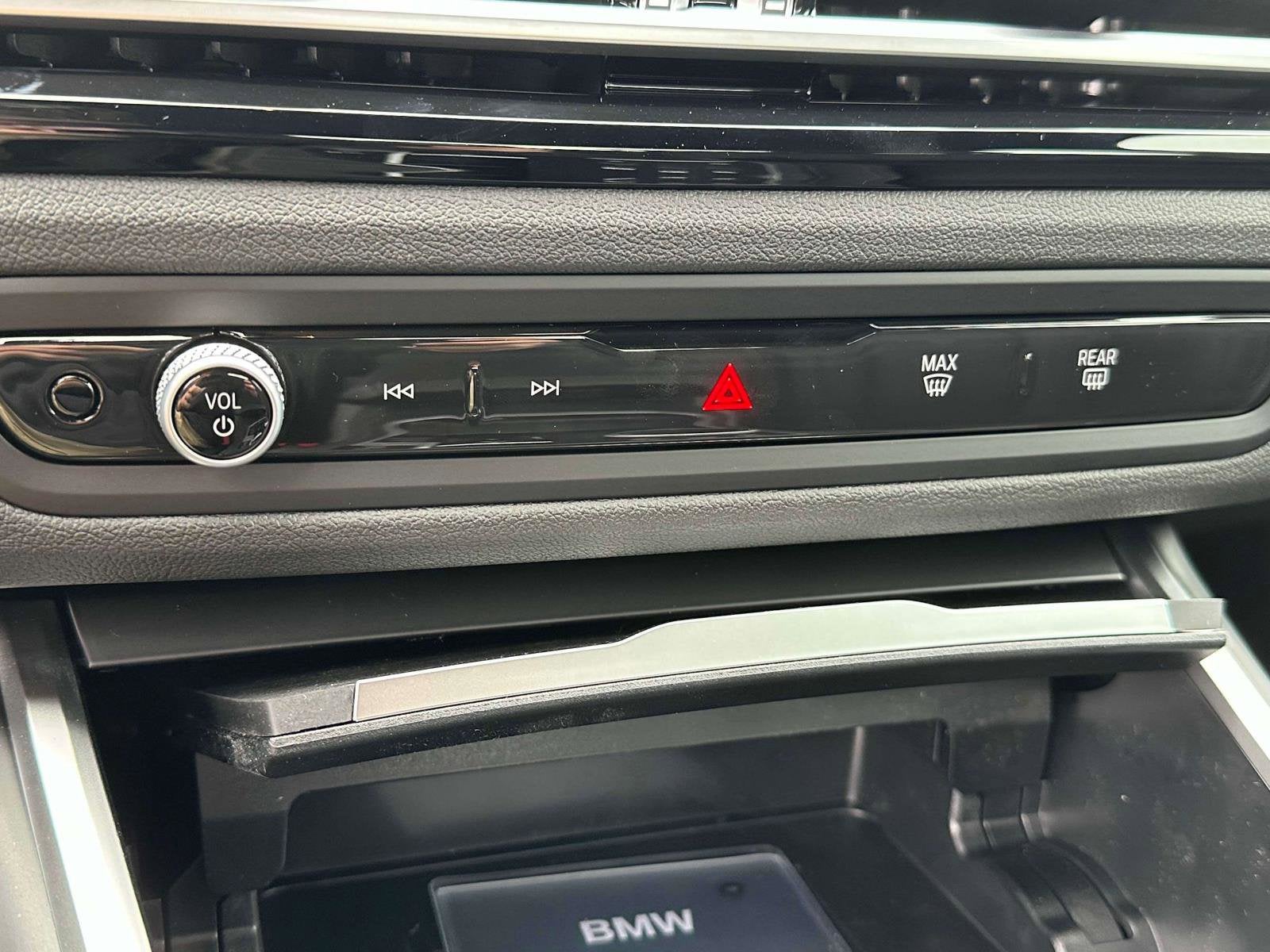 2024 BMW 3 Series 330i xDrive