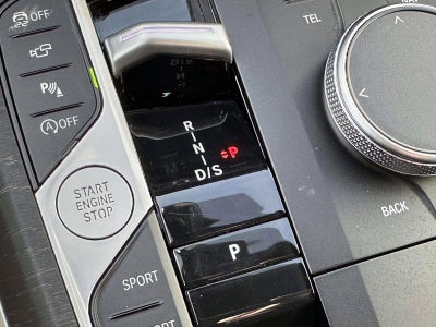 2024 BMW 3 Series 330i xDrive