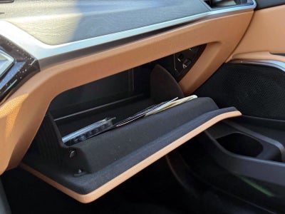 2024 BMW 3 Series 330i xDrive