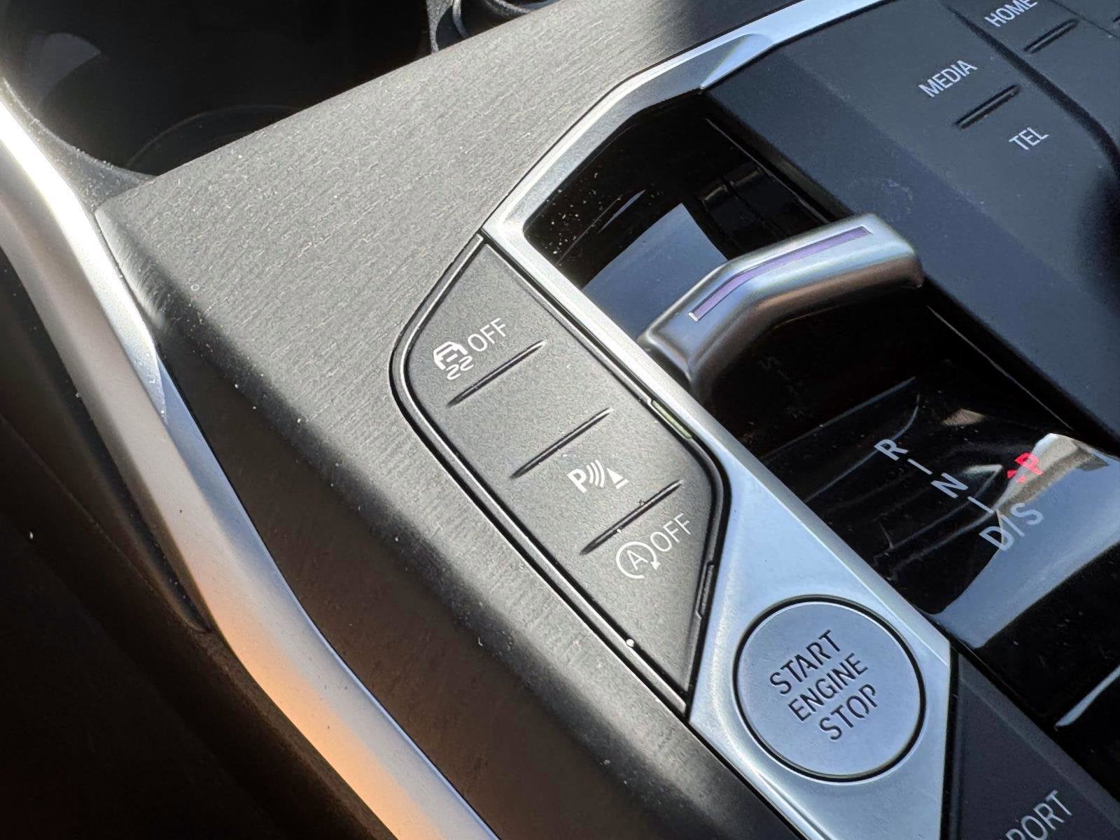 2024 BMW 3 Series 330i xDrive