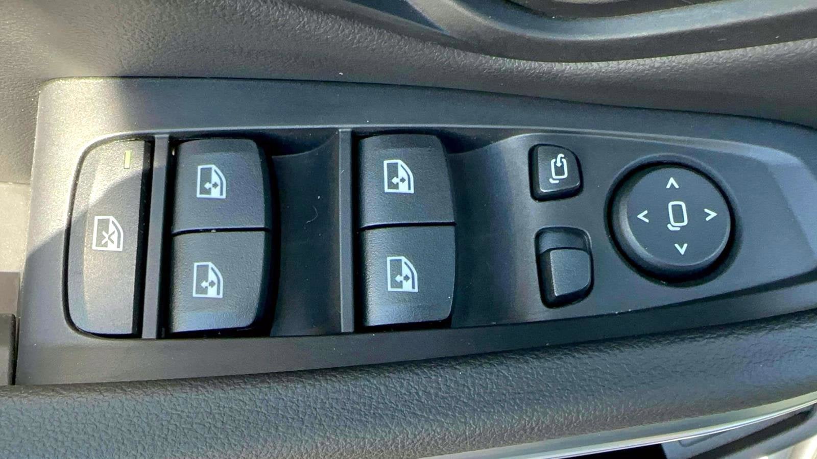 2024 BMW 3 Series 330i xDrive