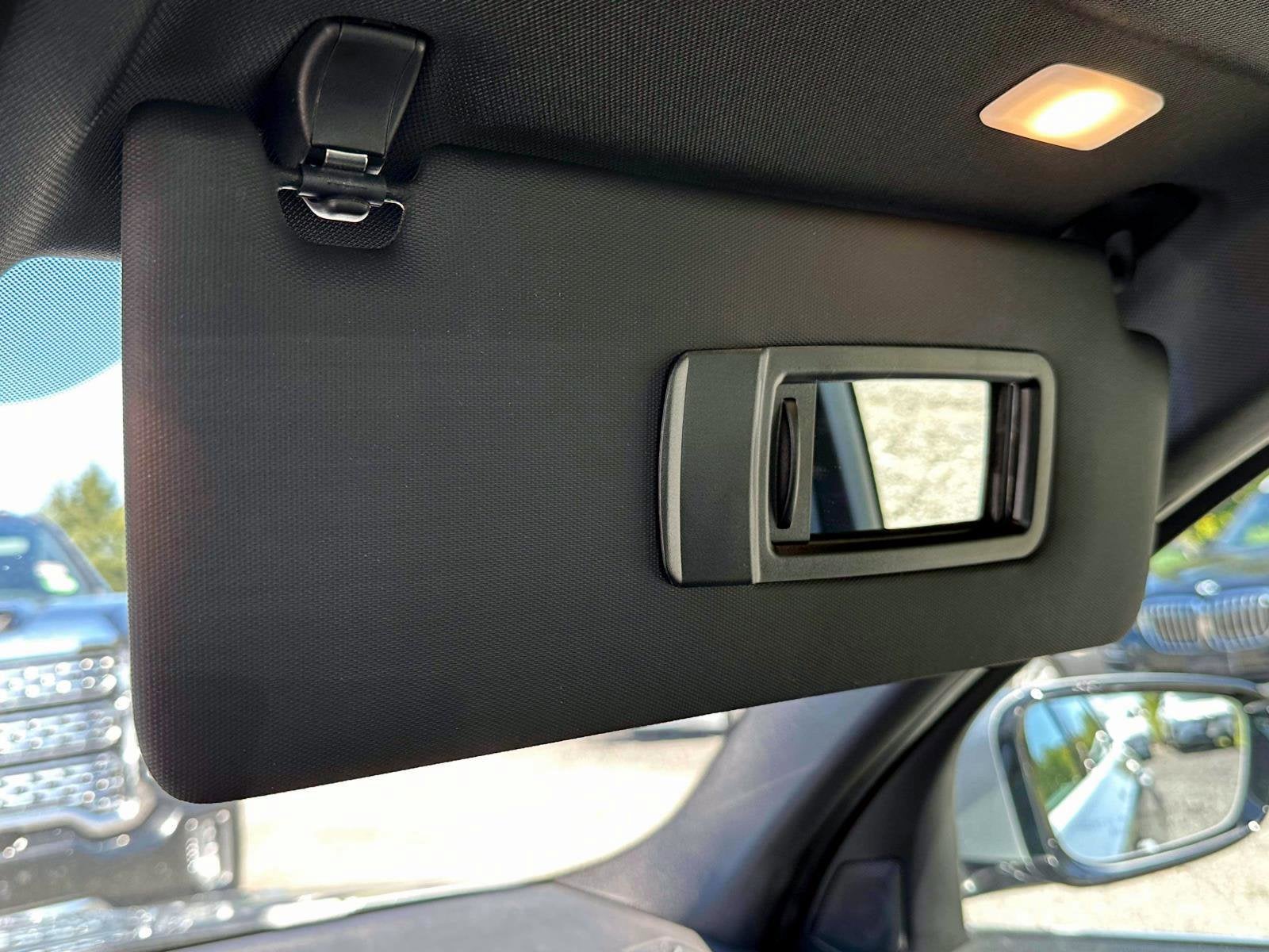 2024 BMW 3 Series 330i xDrive