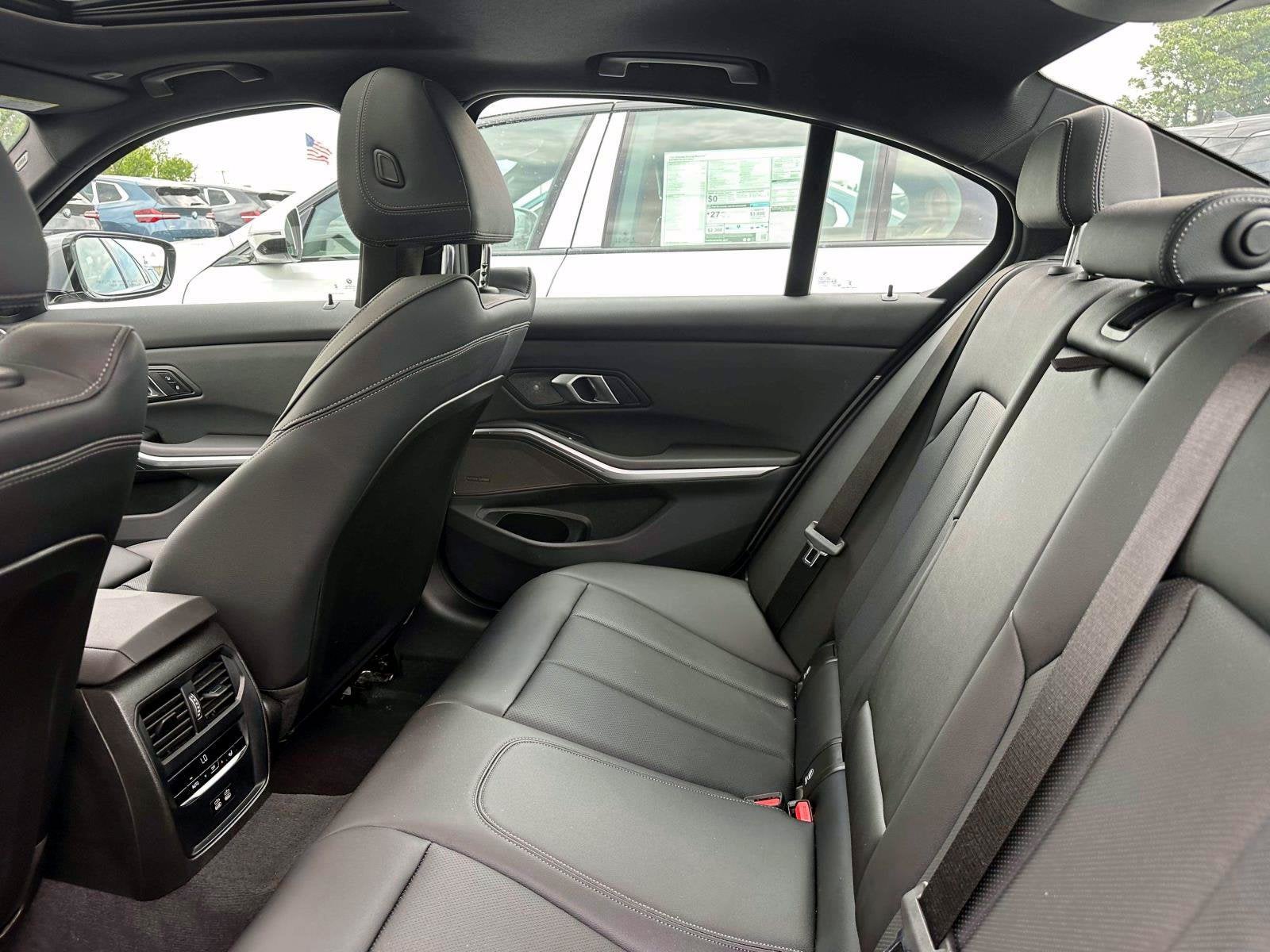 2024 BMW 3 Series 330i xDrive
