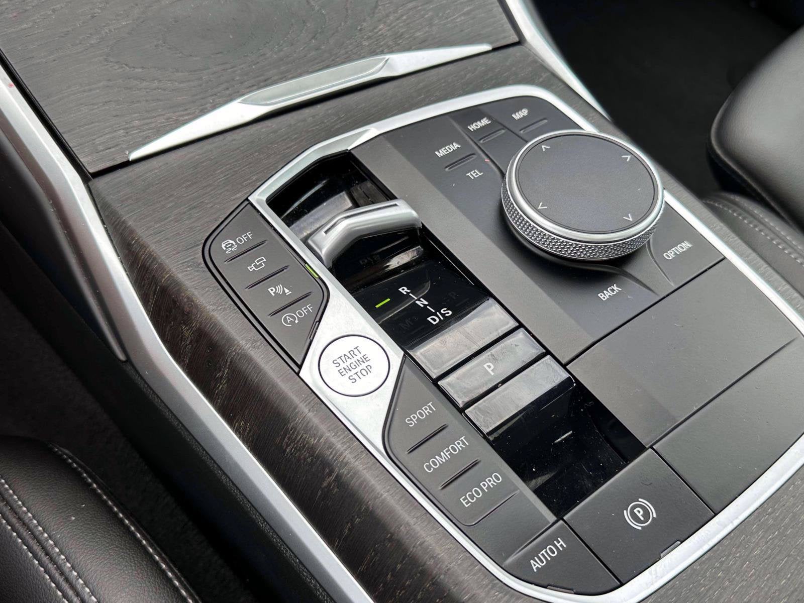 2024 BMW 3 Series 330i xDrive