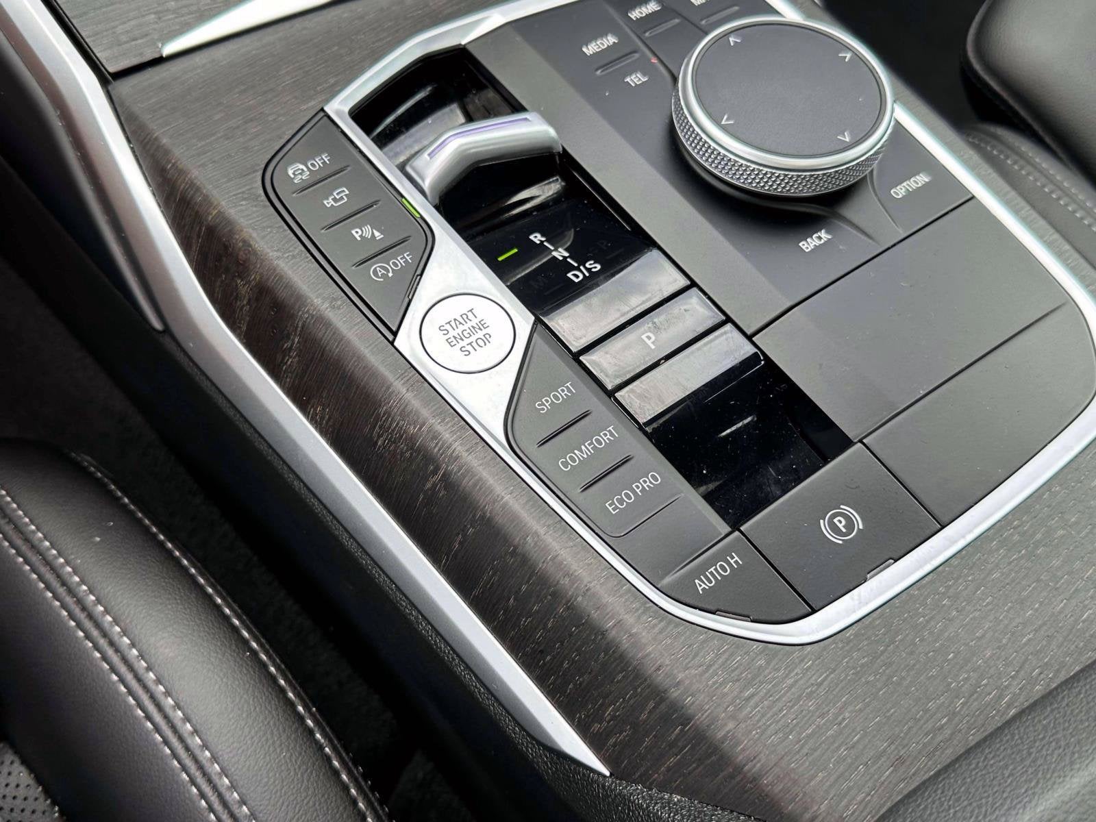 2024 BMW 3 Series 330i xDrive
