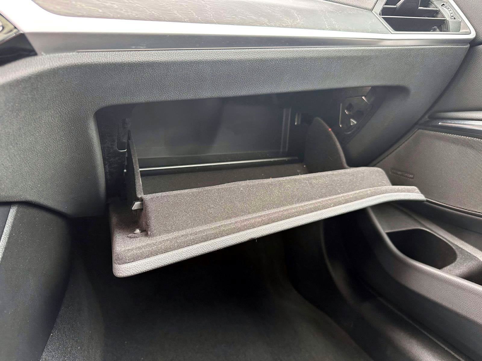 2024 BMW 3 Series 330i xDrive