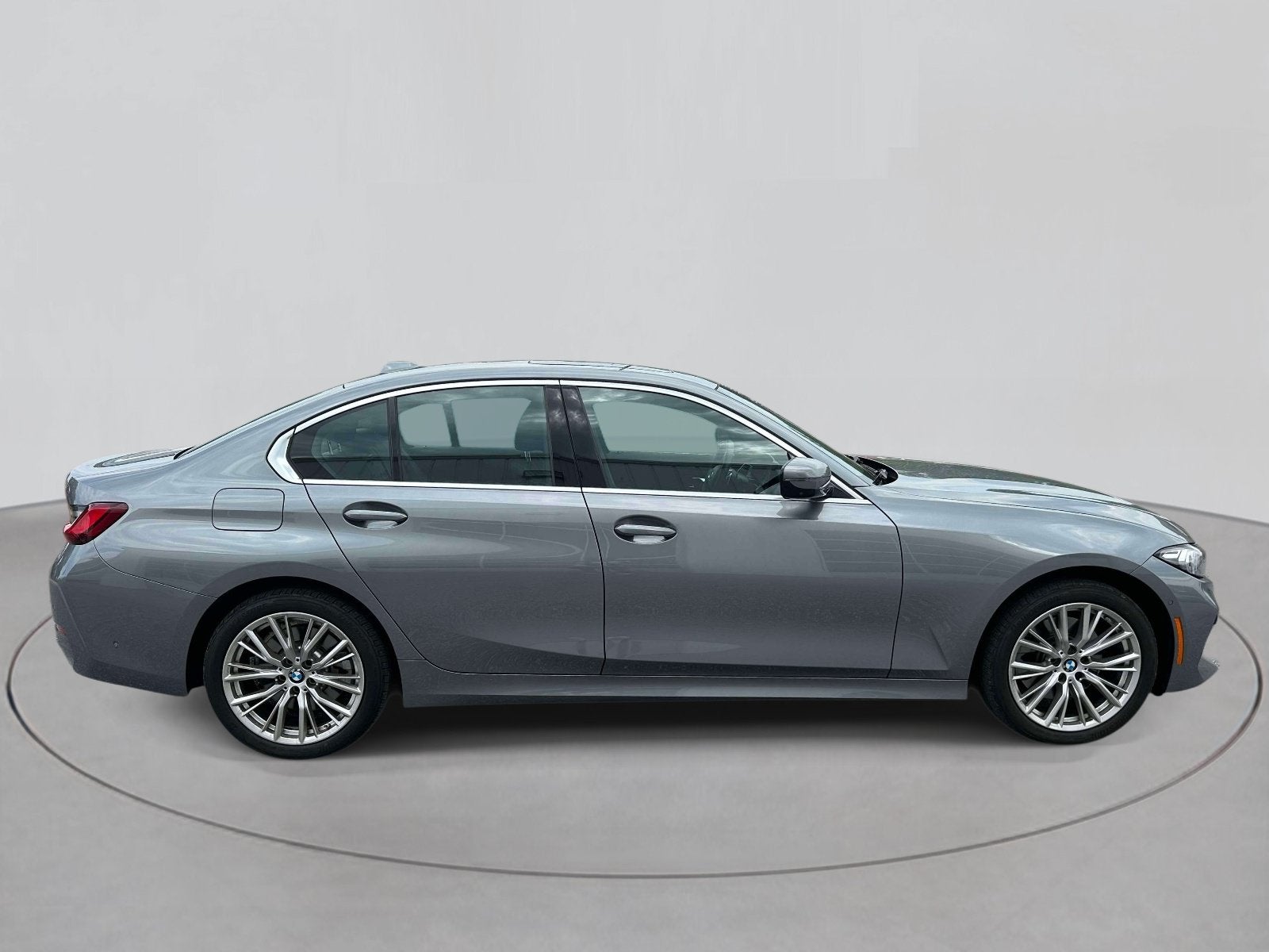 2024 BMW 3 Series 330i xDrive