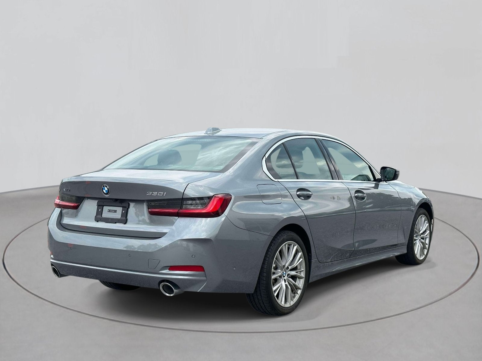 2024 BMW 3 Series 330i xDrive