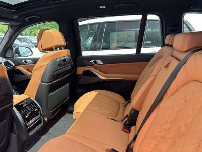 2027 BMW X7 xDrive40i