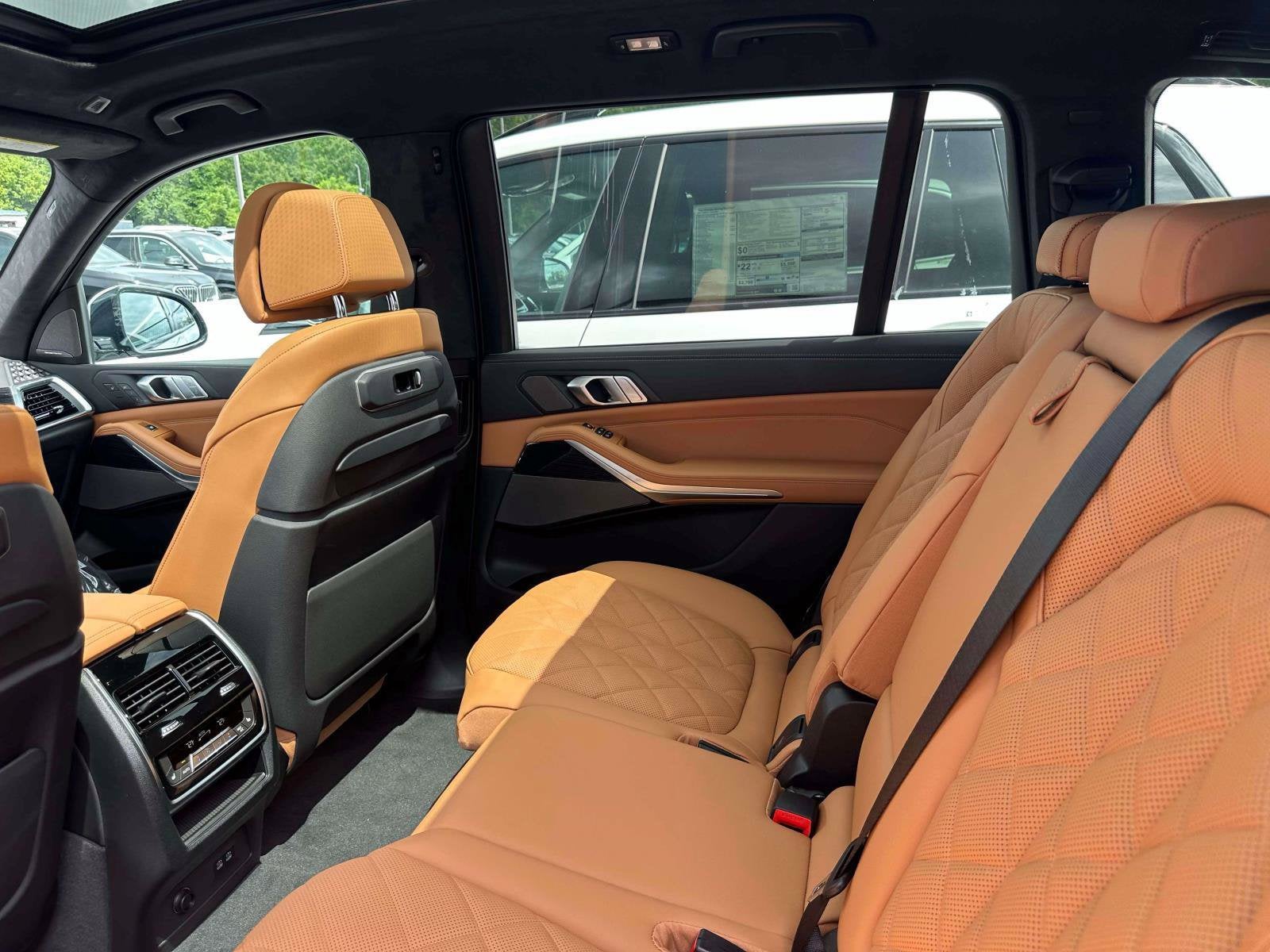 2027 BMW X7 xDrive40i