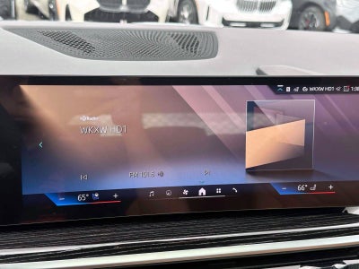 2027 BMW X7 xDrive40i