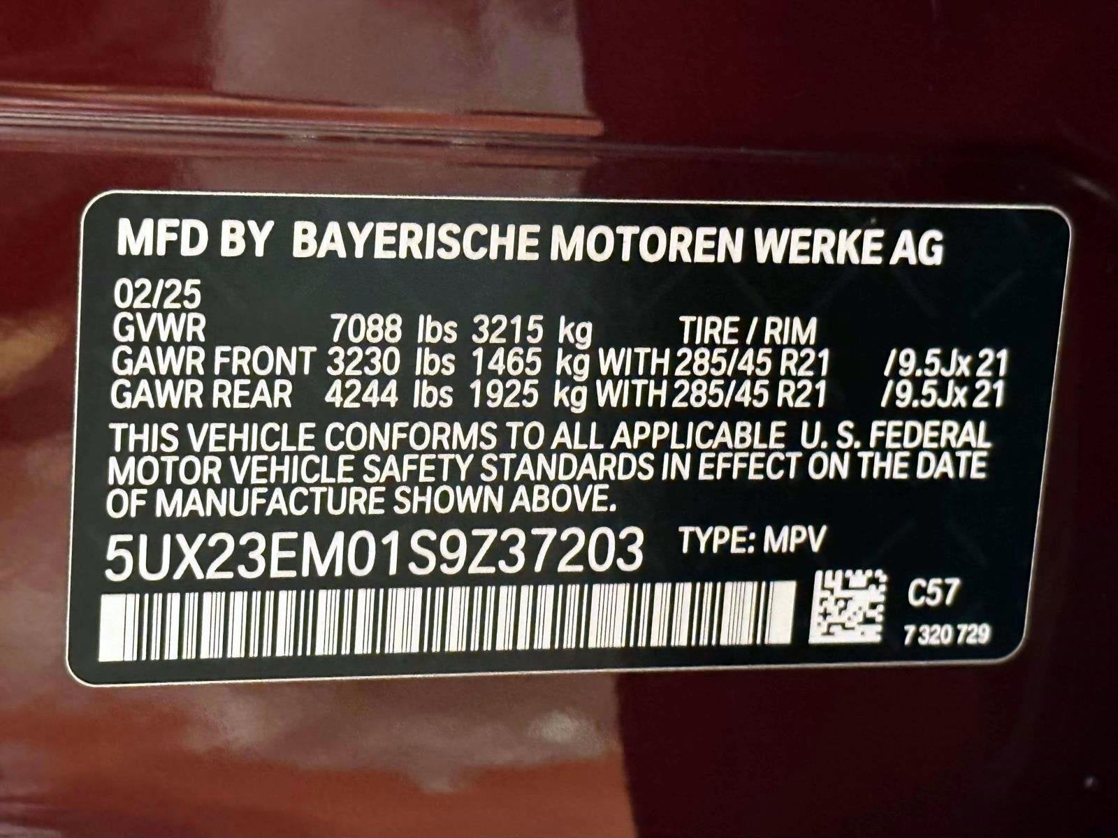 2025 BMW X7 xDrive40i