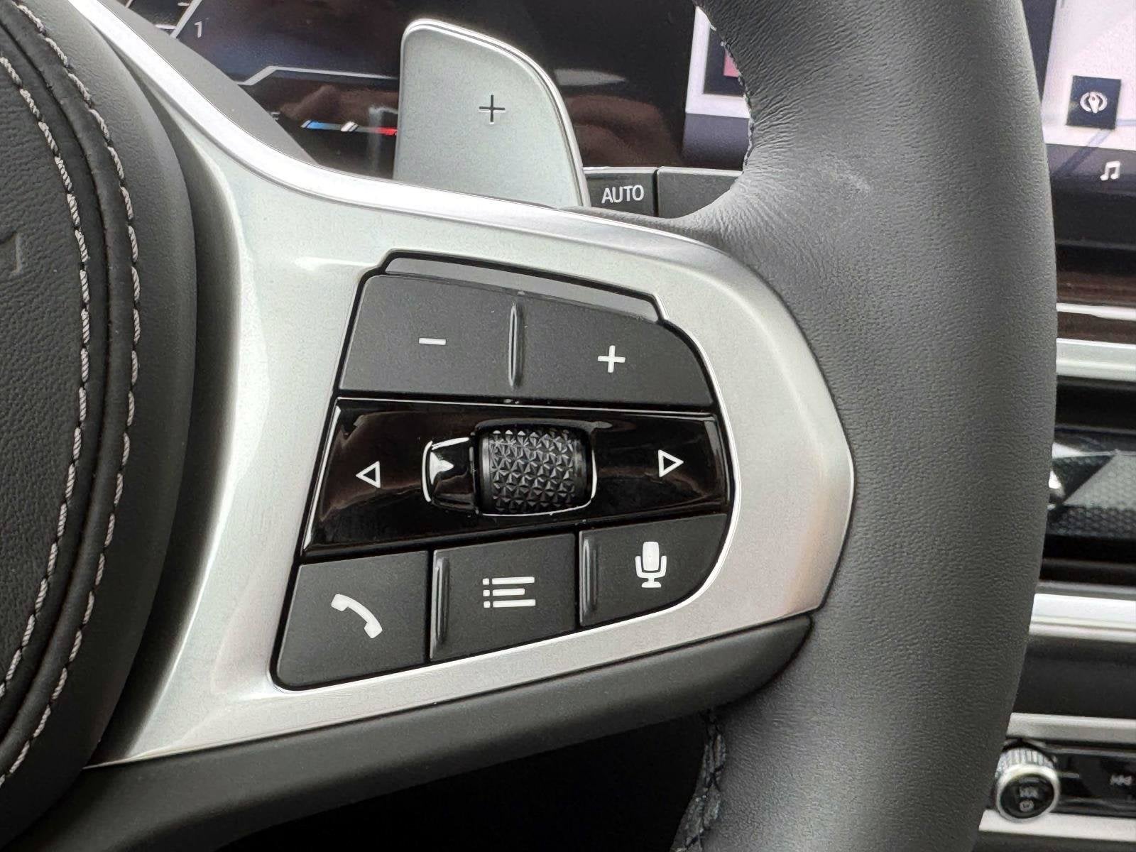 2027 BMW X7 xDrive40i