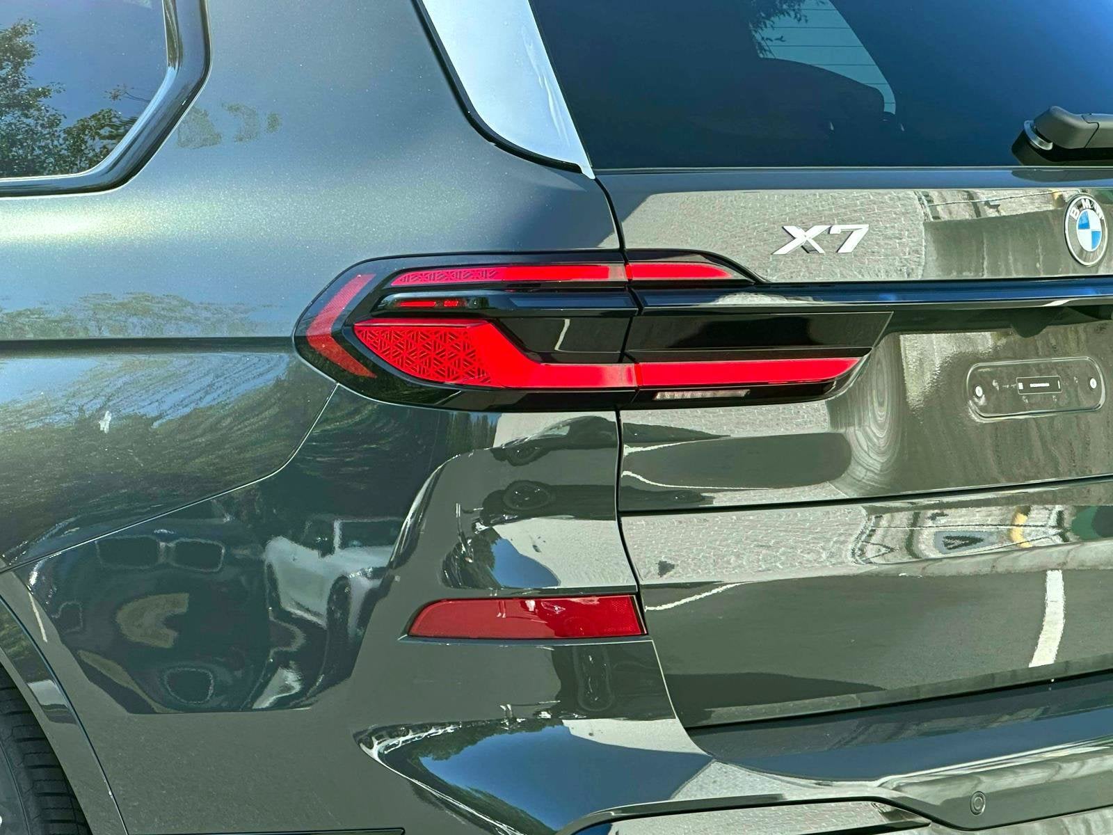 2027 BMW X7 xDrive40i