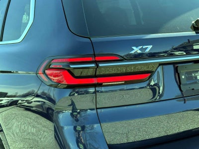 2026 BMW X7 xDrive40i