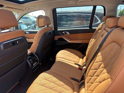 2027 BMW X7 xDrive40i