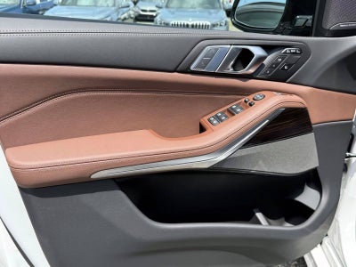 2027 BMW X7 xDrive40i