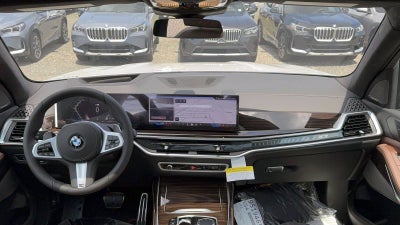 2027 BMW X7 xDrive40i