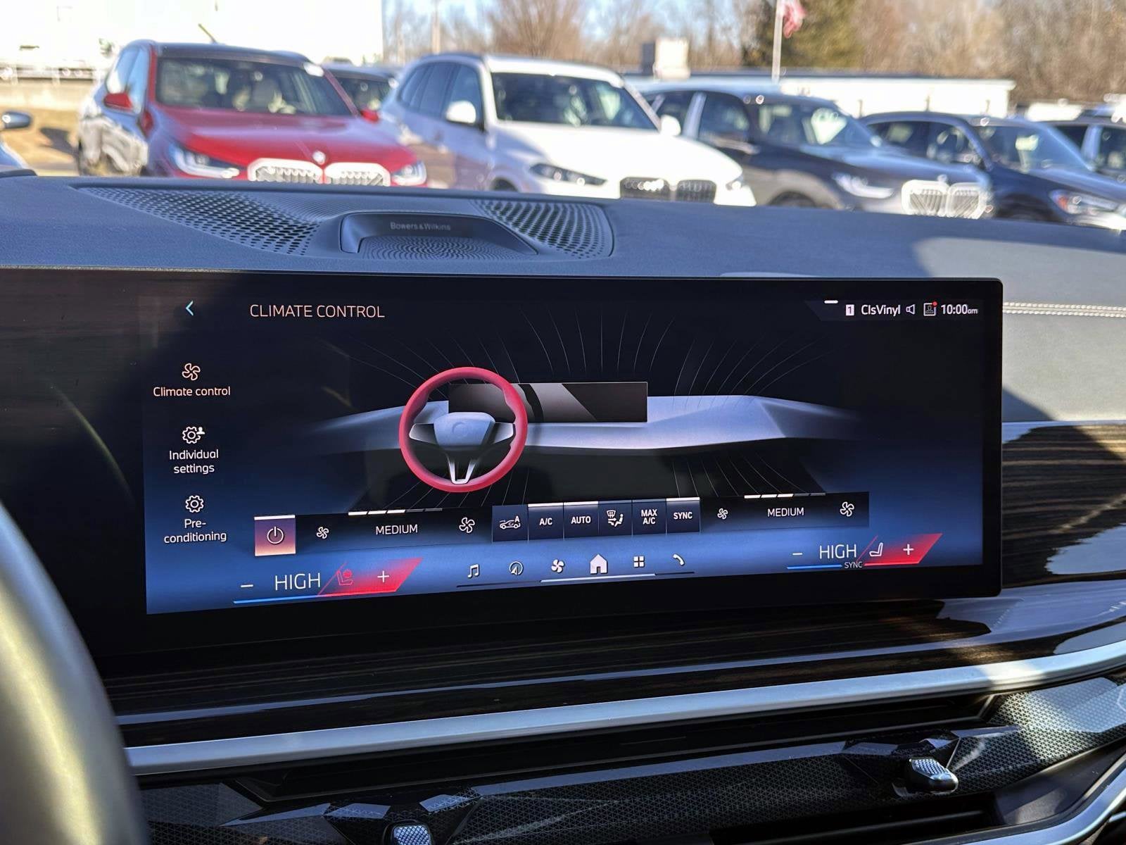 2025 BMW X7 xDrive40i