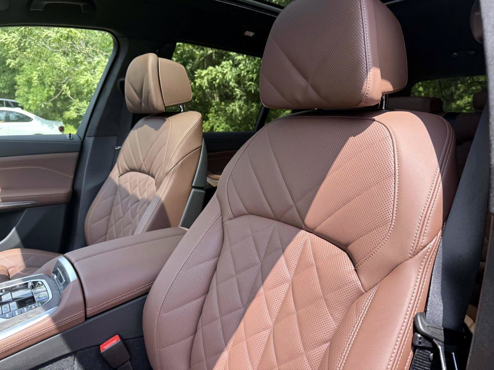 2027 BMW X7 xDrive40i