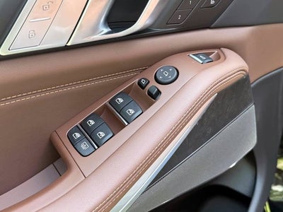2027 BMW X7 xDrive40i
