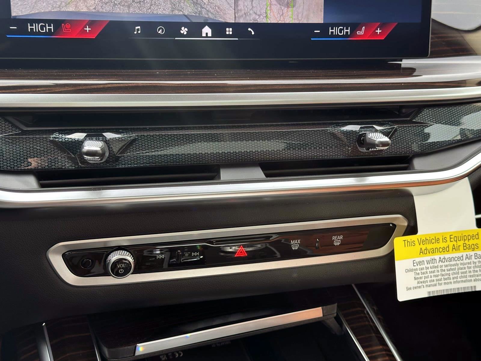 2026 BMW X7 xDrive40i