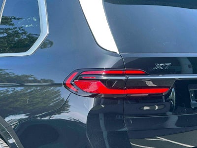 2027 BMW X7 xDrive40i
