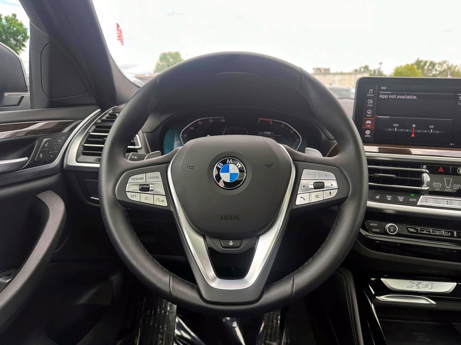 2025 BMW X4 xDrive30i