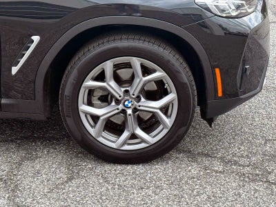 2025 BMW X4 xDrive30i