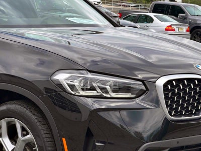 2025 BMW X4 xDrive30i