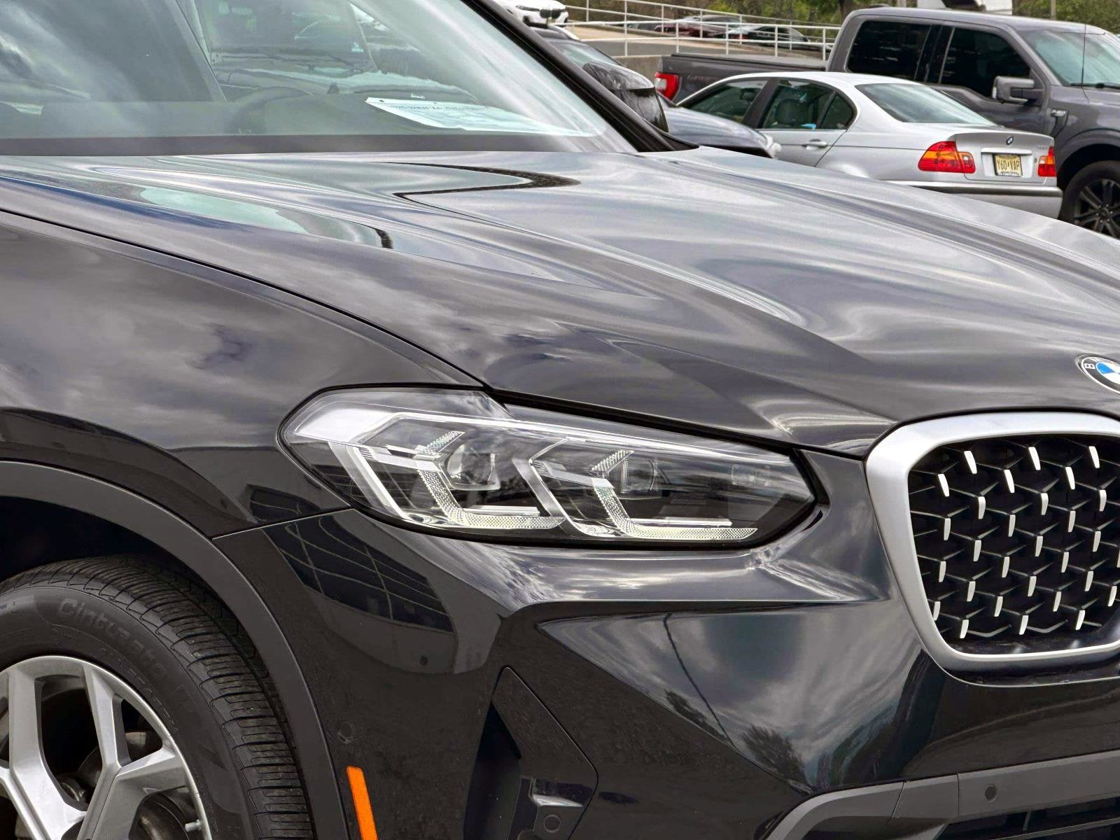 2025 BMW X4 xDrive30i