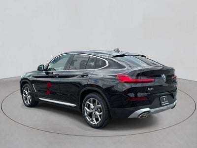 2025 BMW X4 xDrive30i