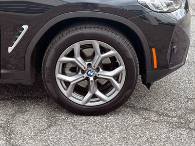 2025 BMW X4 xDrive30i