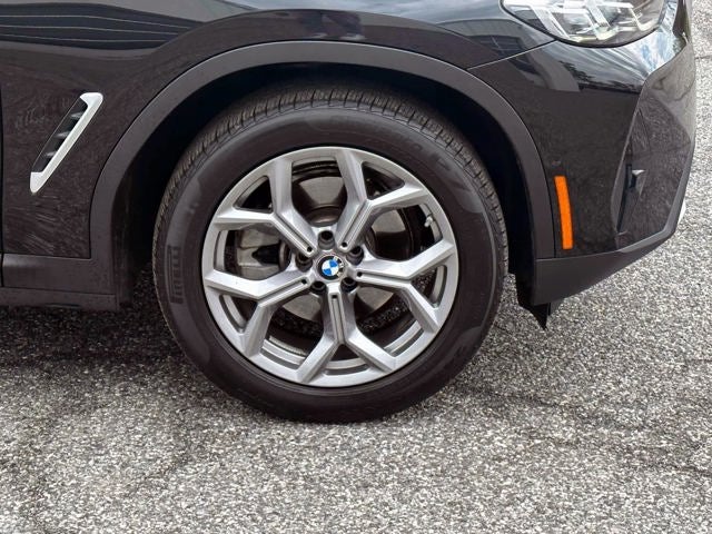 2025 BMW X4 xDrive30i