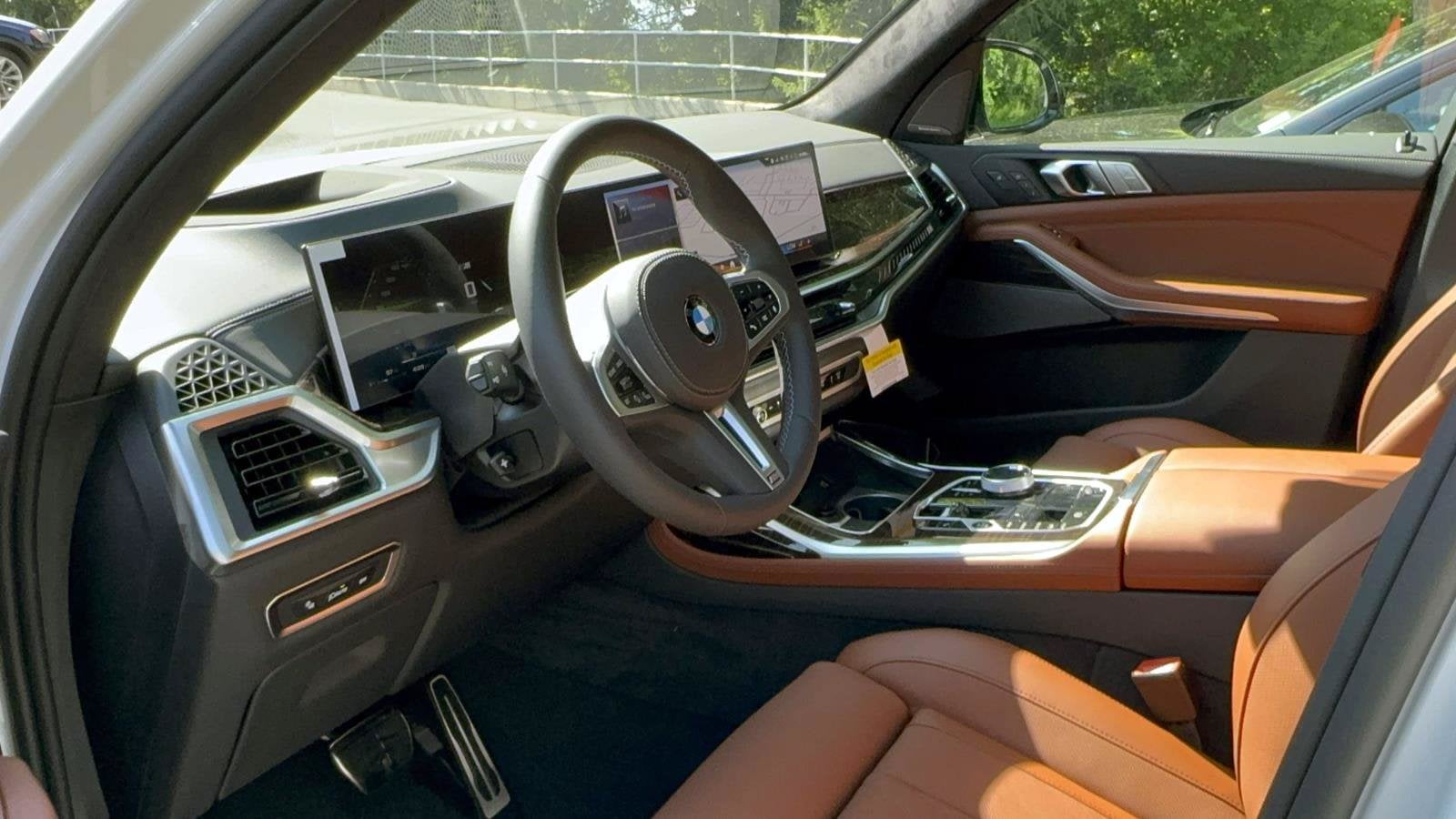 2027 BMW X7 M60i