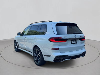 2027 BMW X7 M60i