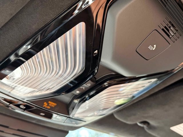2027 BMW X7 M60i