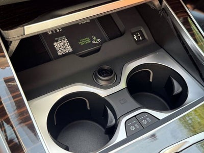 2027 BMW X7 M60i