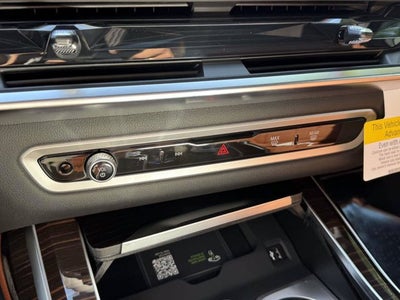 2027 BMW X7 M60i