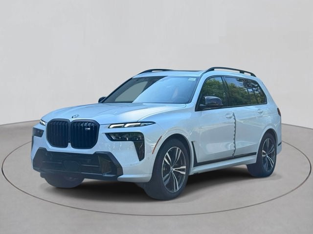 2027 BMW X7 M60i