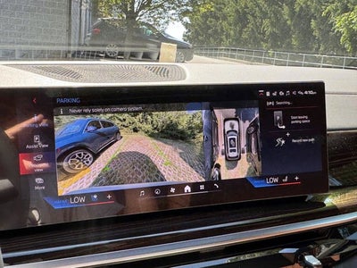 2027 BMW X7 M60i