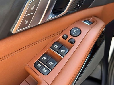 2027 BMW X7 M60i