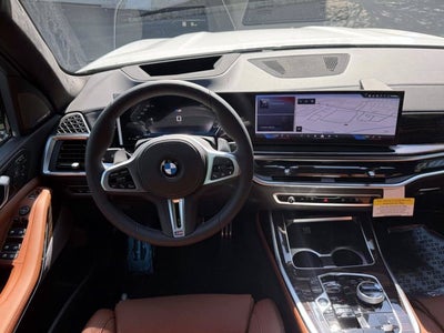 2027 BMW X7 M60i