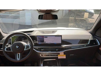 2027 BMW X7 M60i