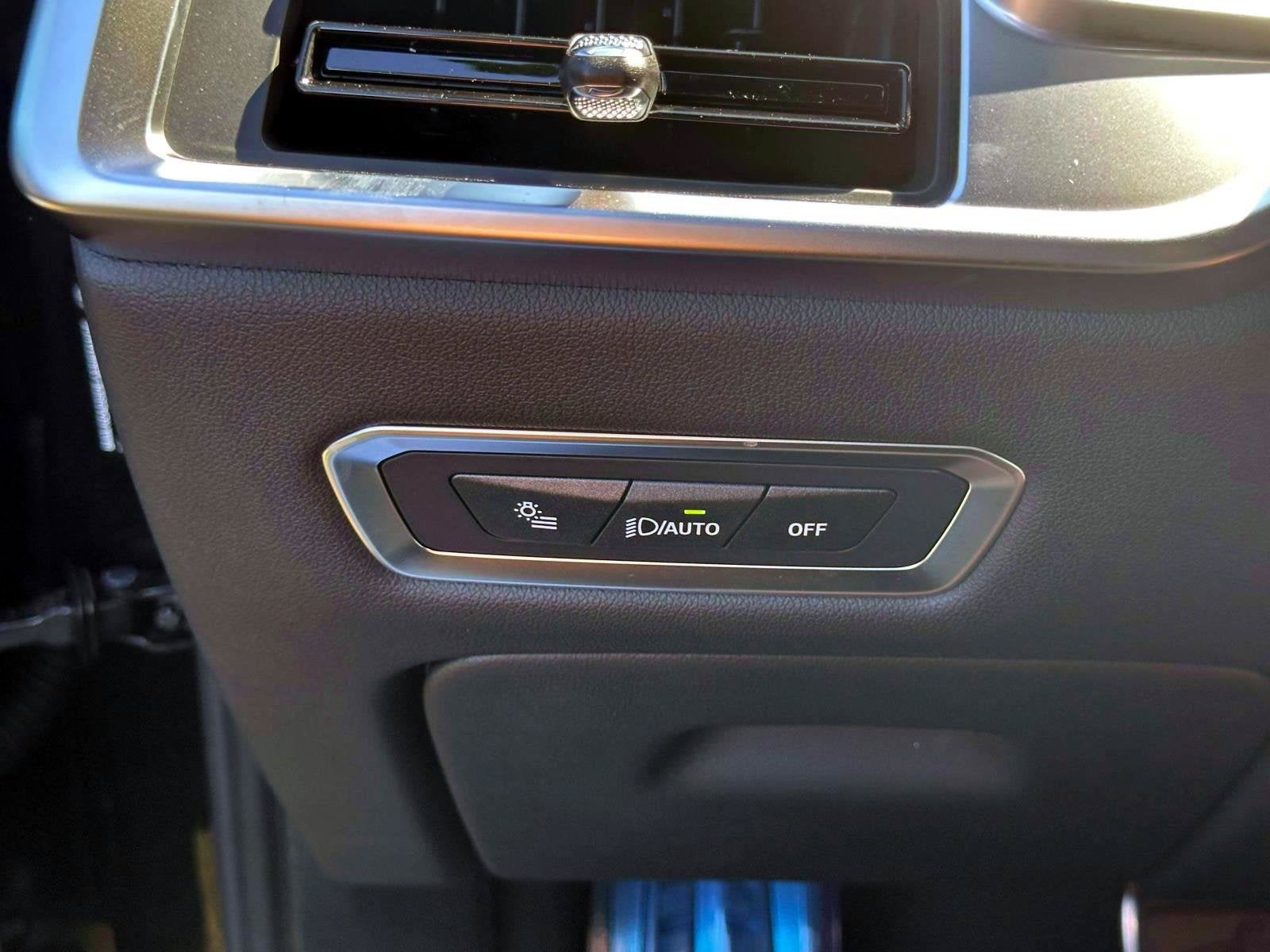 2027 BMW X7 M60i