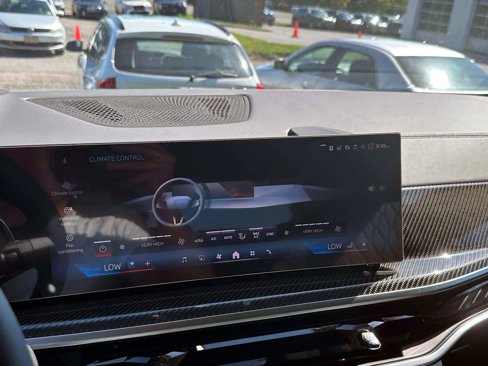 2027 BMW X7 M60i