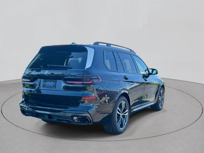 2027 BMW X7 M60i