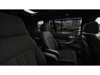 2027 BMW X7 M60i